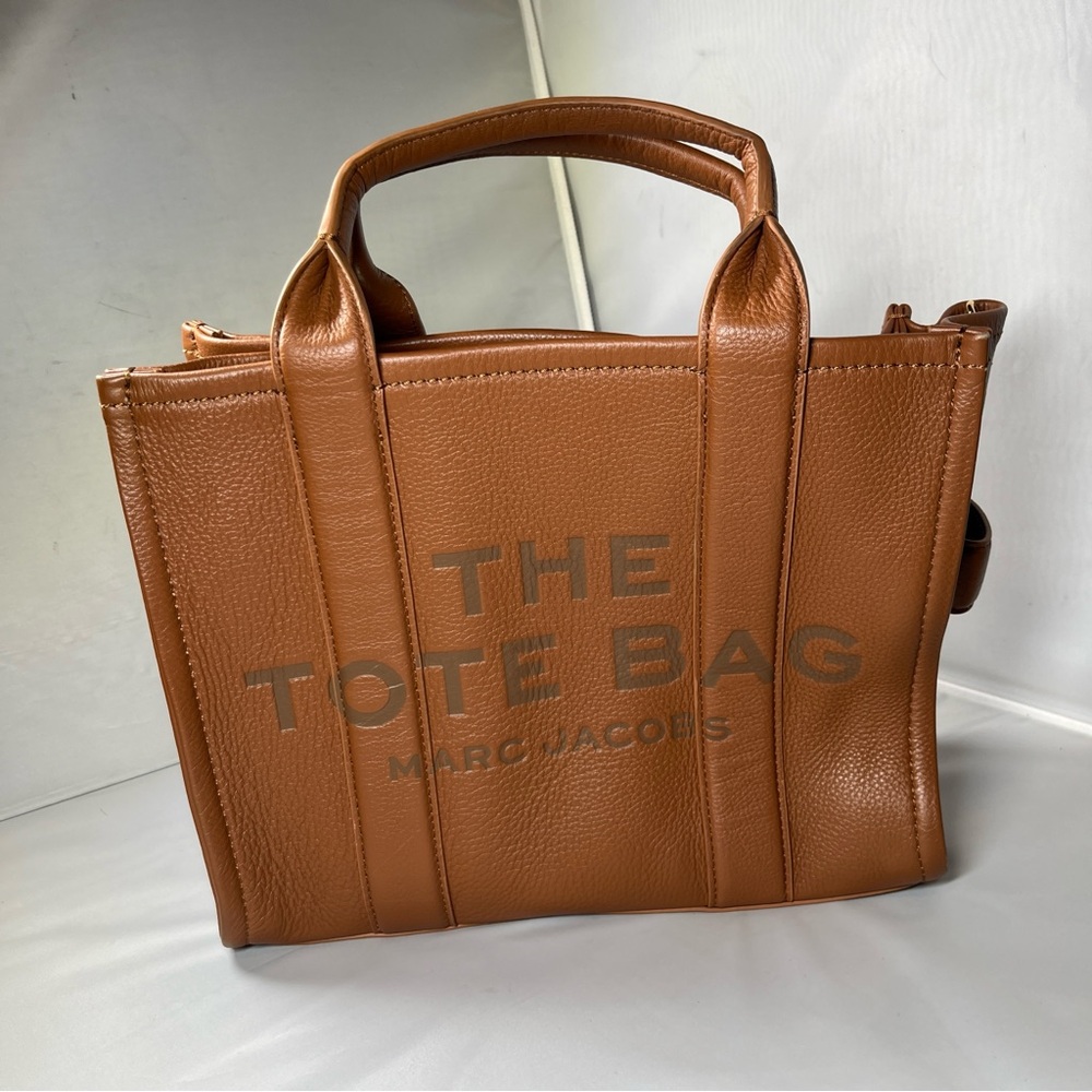 Marc Jacobs The Tote Bag Brown Leather Medium Crossbody Purse